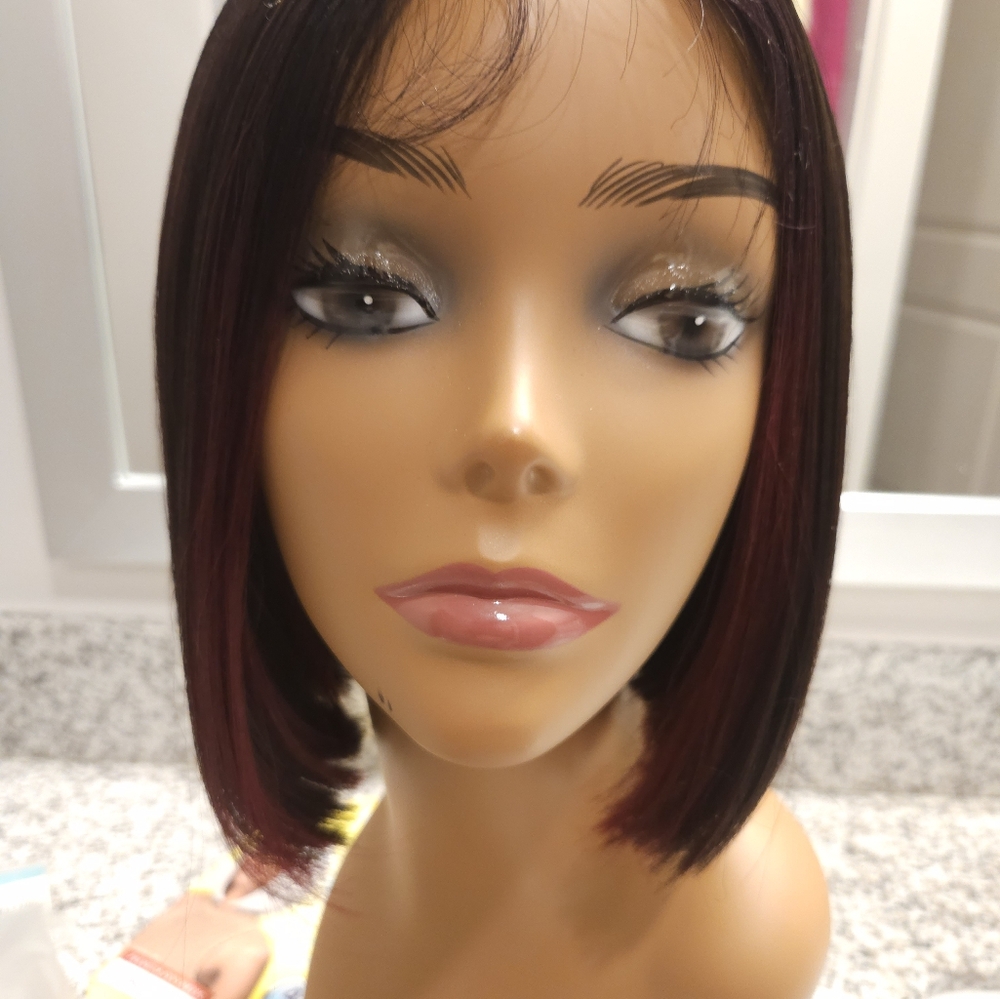 Bobbi Boss HD 4" Deep Part Lace Front Wig - MLF901 MCKENZIE